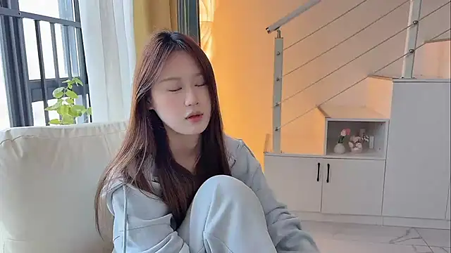 Cassie-20 online show from December 17, 2:16 am