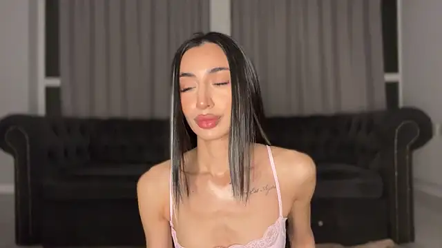 alissadreams online show from November 28, 6:41 pm