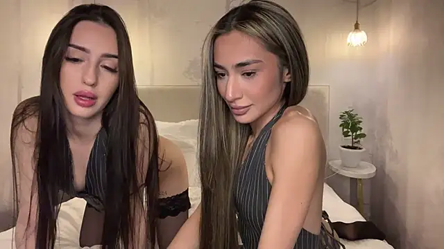 alissadreams online show from March 13, 4:56 pm