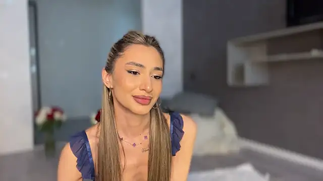 alissadreams online show from June 6, 1:27 pm