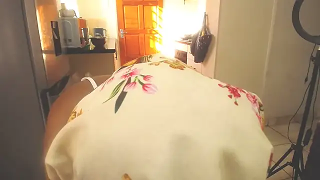 PinkMagic online show from March 17, 5:54 am