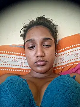 indianpink lips online show from November 27, 8:15 am