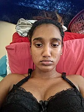 indianpink lips online show from February 10, 11:20 am