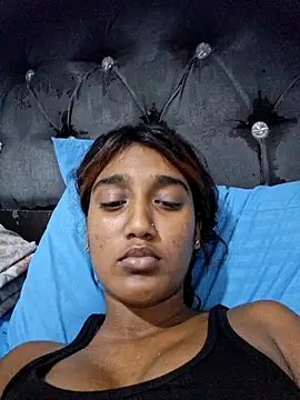 indianpink lips online show from April 2, 2:35 pm