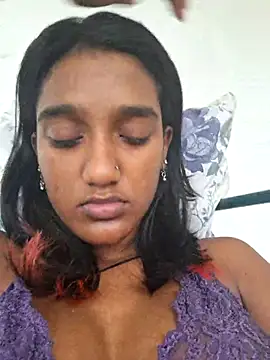 Snapshot of indianpink_lips chatting on March 22, 6:43 am indianpink lips online show from March 22, 6:43 am