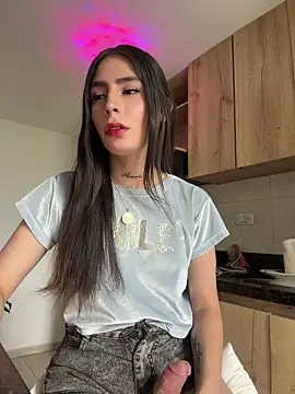 candycami19 online show from May 6, 11:58 am