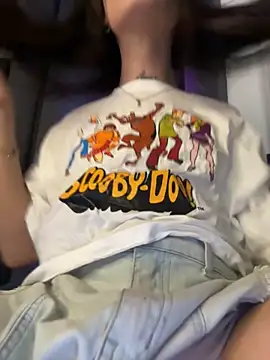 Snapshot of candycami19 chatting on October 1, 5:23 am candycami19 online show from October 1, 5:23 am