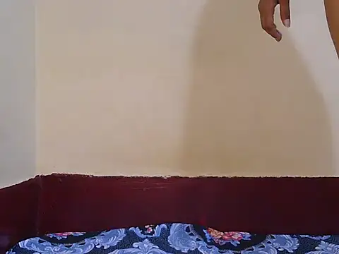 Riyaa Kaur online show from April 7, 8:05 am