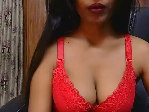 Snapshot of Riyaa_Kaur chatting on May 11, 6:04 am Riyaa Kaur online show from May 11, 6:04 am