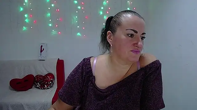 DianaMGG online show from November 11, 6:30 am