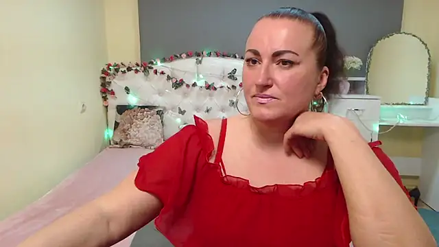 DianaMGG online show from March 23, 7:08 am