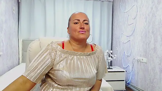 DianaMGG online show from July 20, 5:37 am