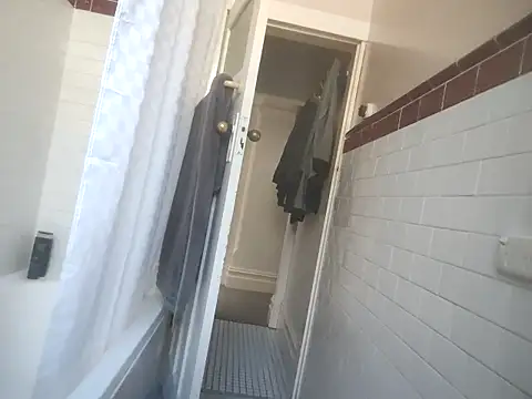 MystiqueRider online show from October 10, 10:43 pm