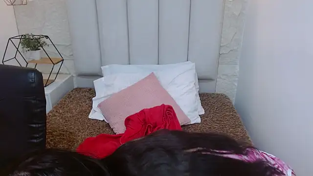 camilah tk online show from March 26, 12:47 pm