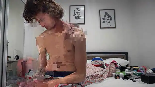 greekmythics online show from December 18, 9:18 pm