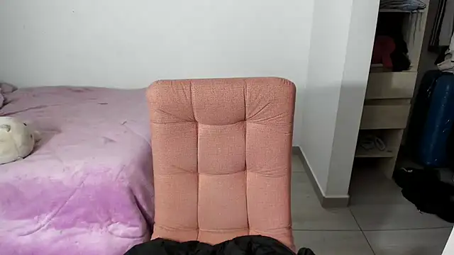 Greciaruiz  online show from February 3, 2:53 am