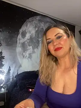 Snapshot of Azaahara_ chatting on July 5, 2:27 am Azaahara online show from July 5, 2:27 am