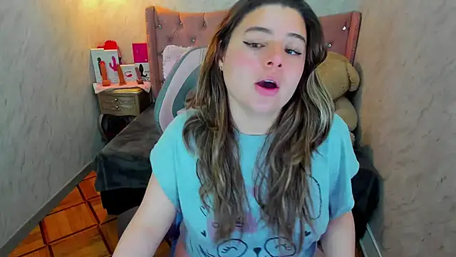 Snapshot of Lianngrace chatting on September 10, 2:05 pm Lianngrace online show from September 10, 2:05 pm