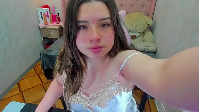 Snapshot of Lianngrace chatting on April 22, 2:46 pm Lianngrace online show from April 22, 2:46 pm
