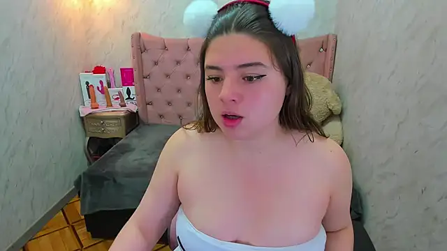 Snapshot of Lianngrace chatting on October 9, 1:44 pm Lianngrace online show from October 9, 1:44 pm