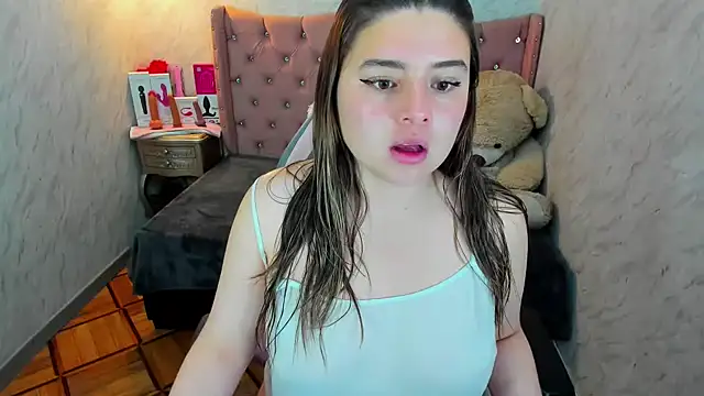 Snapshot of Lianngrace chatting on September 17, 2:19 pm Lianngrace online show from September 17, 2:19 pm
