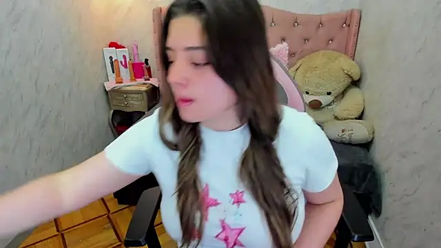 Lianngrace online show from February 24, 2:07 pm