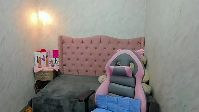 Snapshot of Lianngrace chatting on October 21, 2:49 pm Lianngrace online show from October 21, 2:49 pm