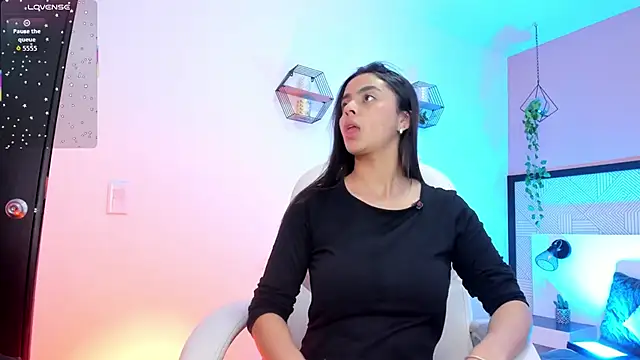 Bella walker  online show from February 9, 8:18 pm