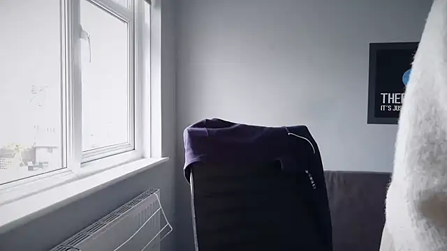 eatmypie69 online show from April 3, 1:28 pm