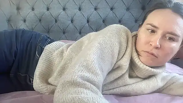 eatmypie69 online show from January 14, 11:47 am