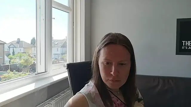 Snapshot of eatmypie69 chatting on June 29, 8:43 am eatmypie69 online show from June 29, 8:43 am