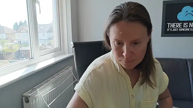 eatmypie69 online show from May 28, 9:17 am