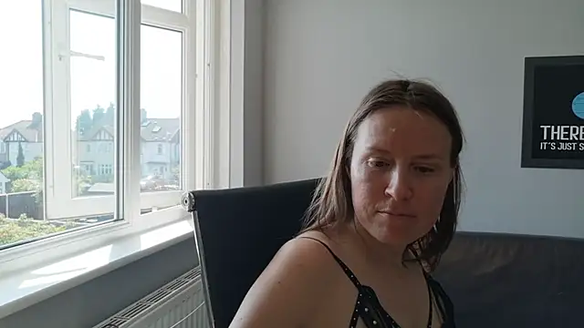Snapshot of eatmypie69 chatting on June 24, 8:57 am eatmypie69 online show from June 24, 8:57 am