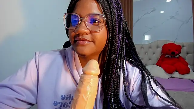 ZahraRose online show from December 20, 10:23 pm