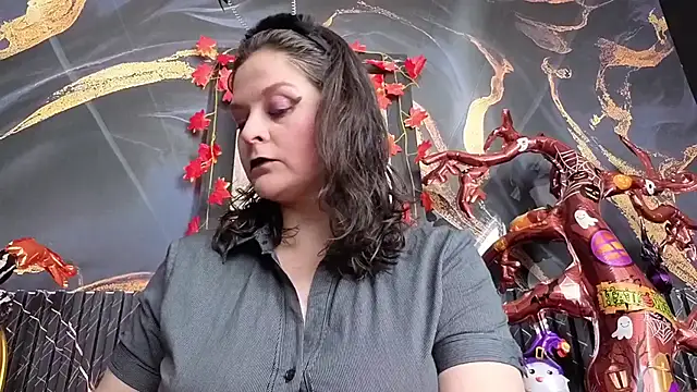 AmandaKovich online show from October 28, 7:24 pm