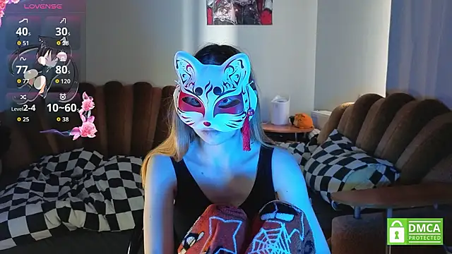 YumikoMori online show from March 31, 9:00 am