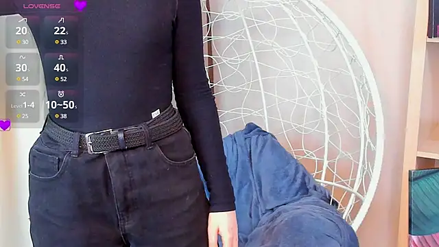 Snapshot of TaiteHankins chatting on February 27, 8:13 am TaiteHankins online show from February 27, 8:13 am