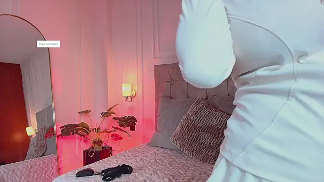 JasmineRoss 1 online show from March 26, 3:32 pm