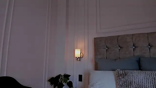 JasmineRoss 1 online show from November 6, 9:41 pm