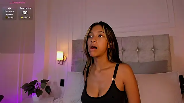 JasmineRoss 1 online show from November 22, 7:13 pm