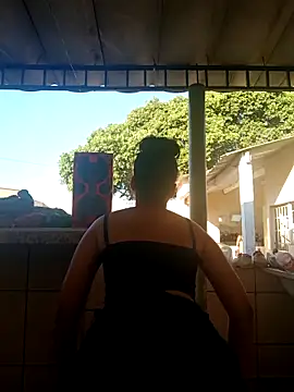 Snapshot of gatinha_18 chatting on September 10, 7:24 pm gatinha 18 online show from September 10, 7:24 pm