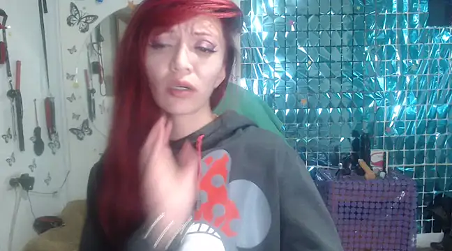 Snapshot of Meghan_sex777 chatting on March 18, 4:51 am Meghan sex777 online show from March 18, 4:51 am