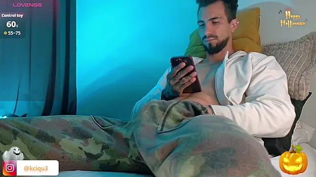 K cique online show from November 1, 11:37 am