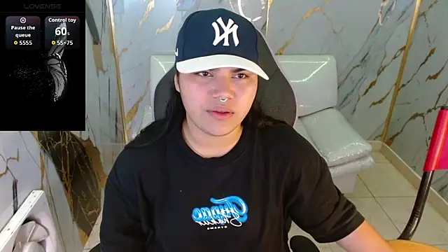 melany rouse18 online show from April 7, 5:20 am