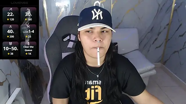 Snapshot of melany_rouse18 chatting on November 27, 7:36 pm melany rouse18 online show from November 27, 7:36 pm