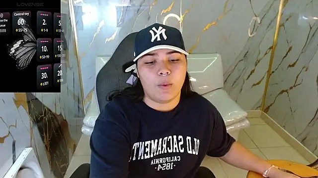 melany rouse18 online show from April 13, 7:23 am