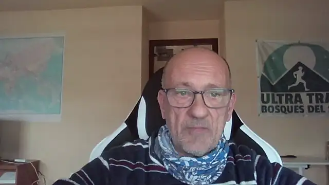 Snapshot of llopaco chatting on February 1, 12:14 pm llopaco online show from February 1, 12:14 pm