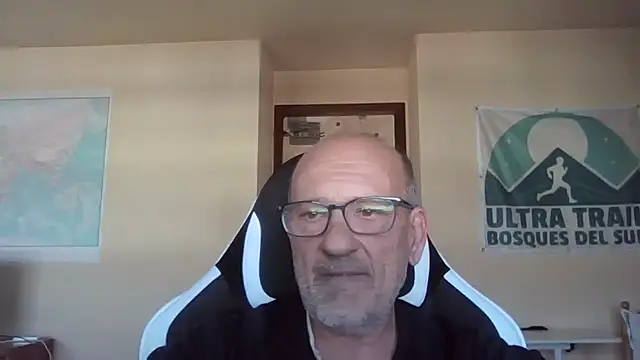 llopaco online show from March 23, 2:06 pm