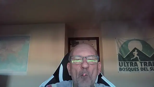 llopaco online show from April 15, 6:01 pm