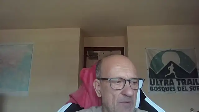 llopaco online show from April 30, 11:50 am